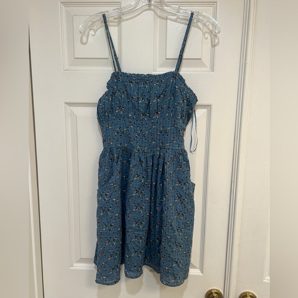 Women’s Cotton Blend Floral Adjustable Strap Smocked‎ Back Babydoll Mini Dress M - Picture 1 of 13